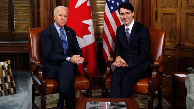 拜登在出任美国副总统时曾到访渥太华与杜鲁多会面。加通社