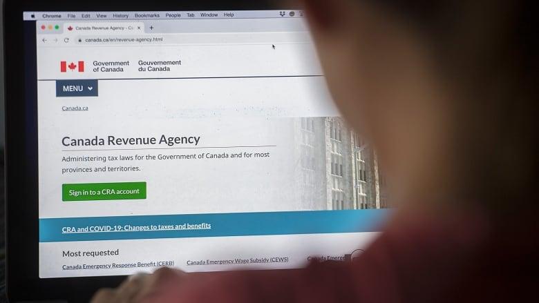 80万名纳税人的CRA网上帐户周六被封。CBC