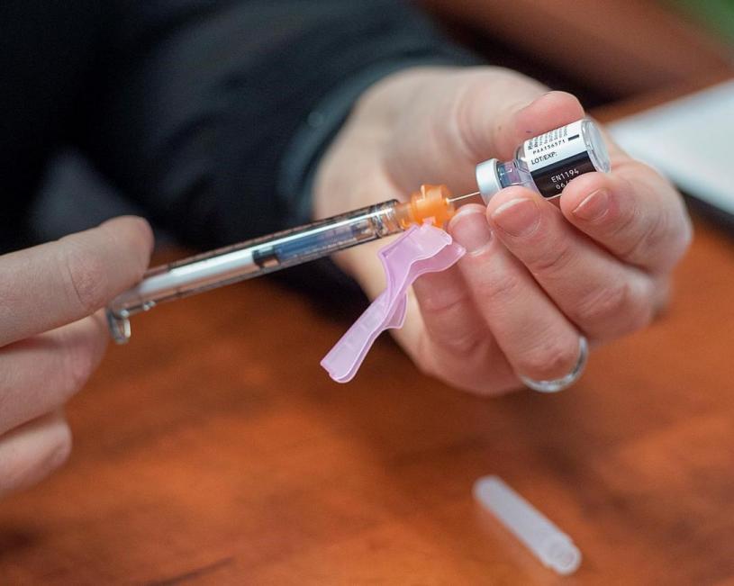 卑诗疫苗接种计划已进入第三阶段。星报