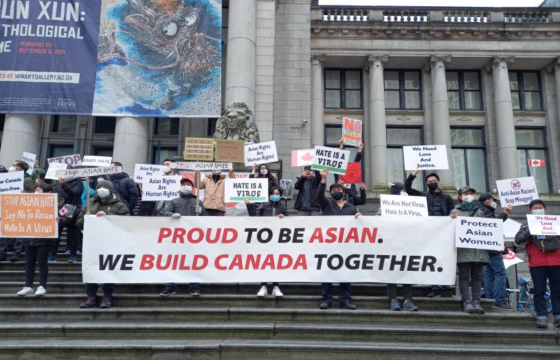 今年3月溫市中心曾有數百人參加反亞裔歧視集會。星島資料圖片