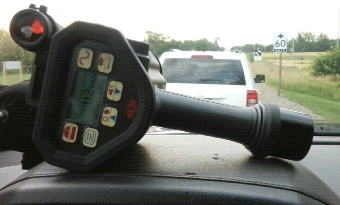 警方的测速仪显示超速者的车速达每小时112公里。警方图片