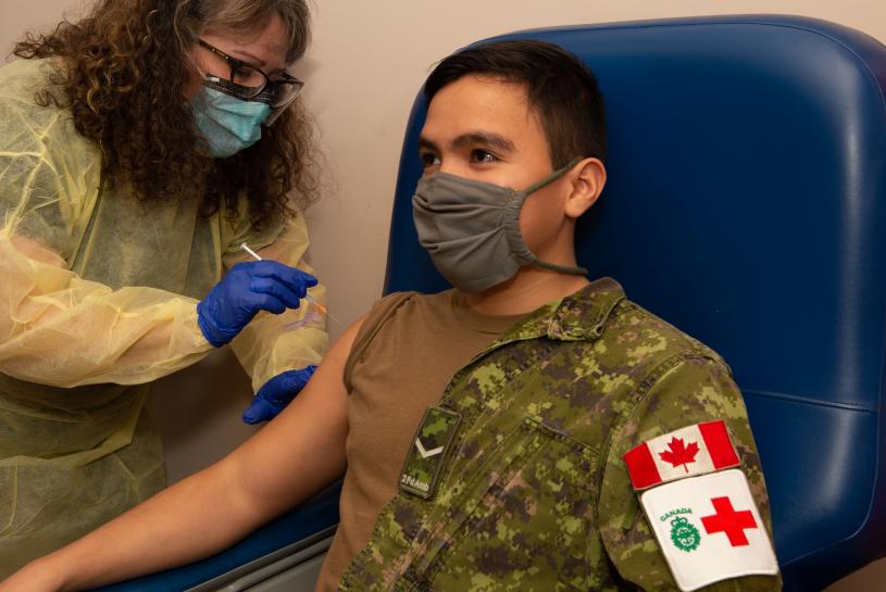 军方称目前已有超过9成人员，完成了接种两剂新冠疫苗。 加拿大部队