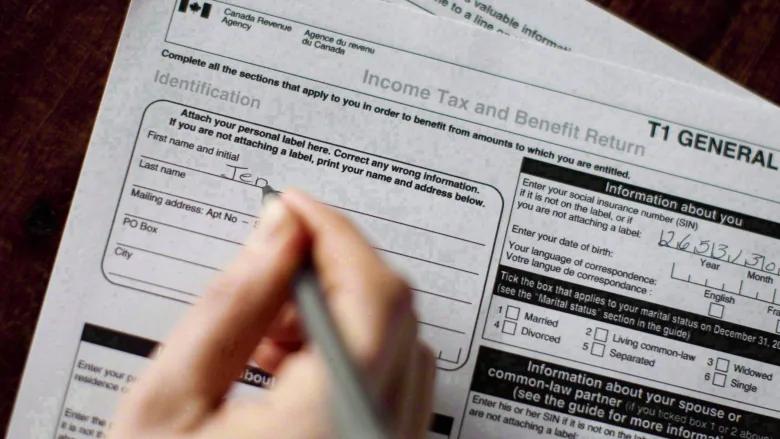 專家提醒納稅人，有不少事項須在12月31日前處理，報稅時才可獲得稅務減免。 加通社資料圖片