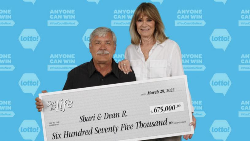 沙利(右)和丈夫赢得了67.5万元彩金。  BCLC提供