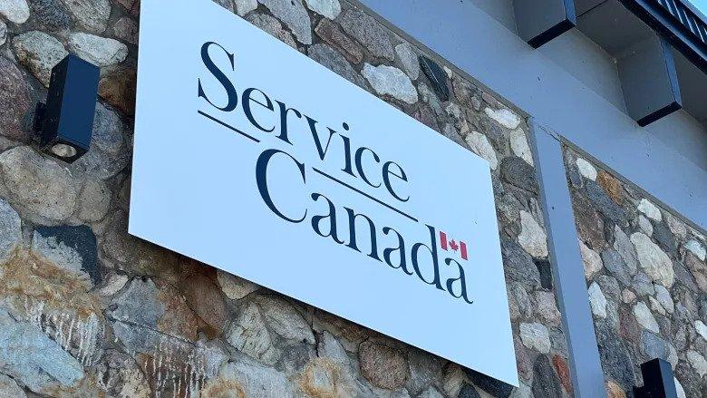 加拿大服務部正加快護照發放速度。Radio-Canada