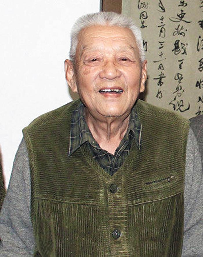 百歲導演嚴寄洲在北京去世。網上圖片