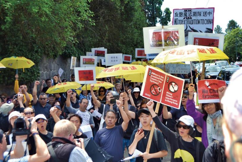 聲援香港「反送中」 大溫1600市民示威