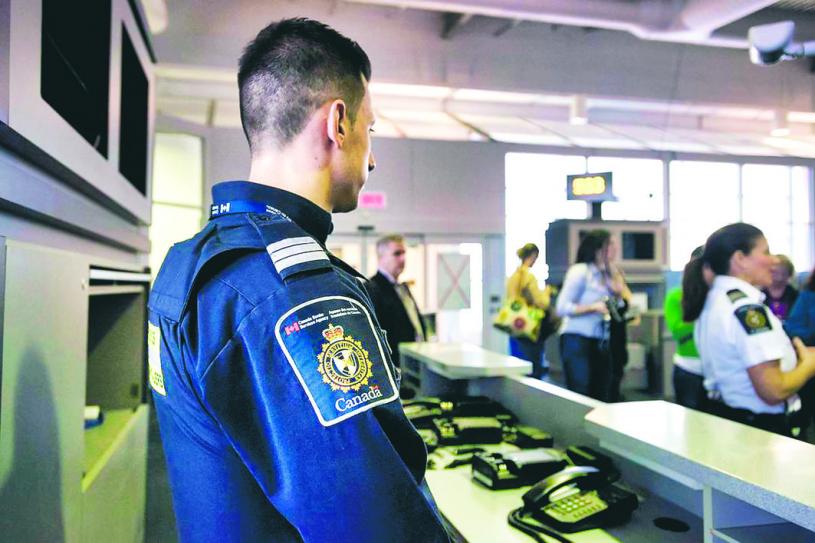 加拿大边境局去年阻截旅客登机，前来加国人数破纪录达7,208人。  星报
