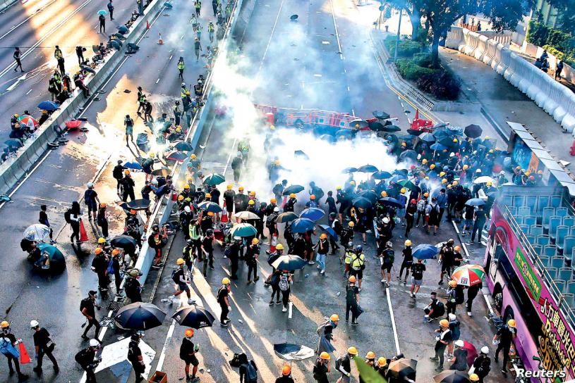■香港抗争示威活动进入第10周，加拿大已对国民发出香港旅游警告。路透社