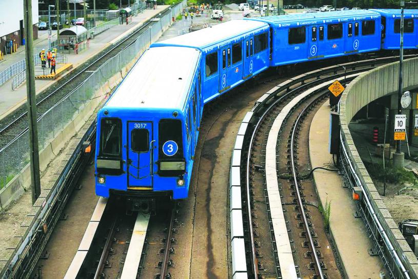 士嘉堡将兴建3车站的地铁线计划，意味着乘客要忍耐数年过度期，改坐巴士接驳至其他地铁站。星报