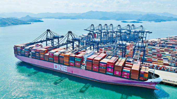 內地公布今年7月份貿易數據，無論進口還是出口皆遜預期。
