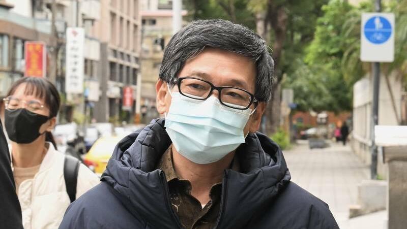 「再吸5分鐘」︱ 台北法官被控強吮女下屬胸部  司法院斥損形象應受懲戒
