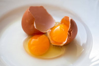 雞蛋膽固醇｜食蛋膽固醇高觀念超錯 常吃3食物才易中風患心臟病
