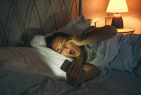 晚睡不等於熬夜？2點前睡最健康？中醫揭最佳入睡時機