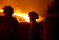 北加州山火威胁6000屋4消防伤