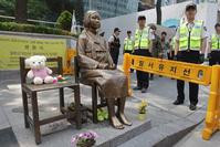 南韓要求日本就慰安婦少女像問題　謹言慎行