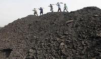 巴基斯坦煤矿塌方7死10伤困45人