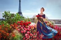林心如婚紗照曝光　巴黎鐵塔前鮮花簇擁