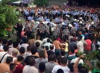 重慶數千搬運工示威不滿受剝削　逾千警員鎮壓爆衝突