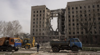 俄乌局势｜尼古拉耶夫政府大楼被轰中 致12死33伤