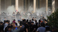 薩德爾退出政壇 伊拉克暴力示威持續全國宵禁