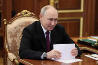 俄乌战争 | 莫斯科政府文件显示明年俄国防开支大增7成