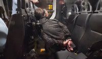 旺角货Van停巴士站遇查 车上藏冰毒男司机被捕