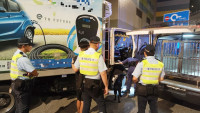 警方新界南反毒駕酒駕拘19人 截荃灣可疑貨車檢獲大麻
