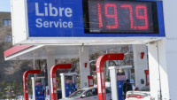 全國最貴大溫油價回落低於每升兩元  你今天應該加油嗎？