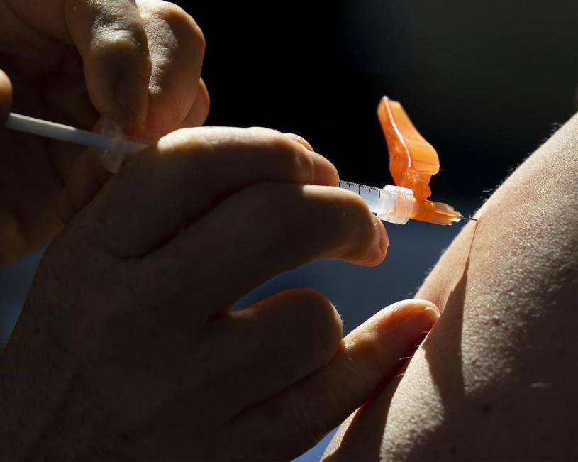 卑诗省60岁或以上人士可登记注射疫苗。加通社资料图片