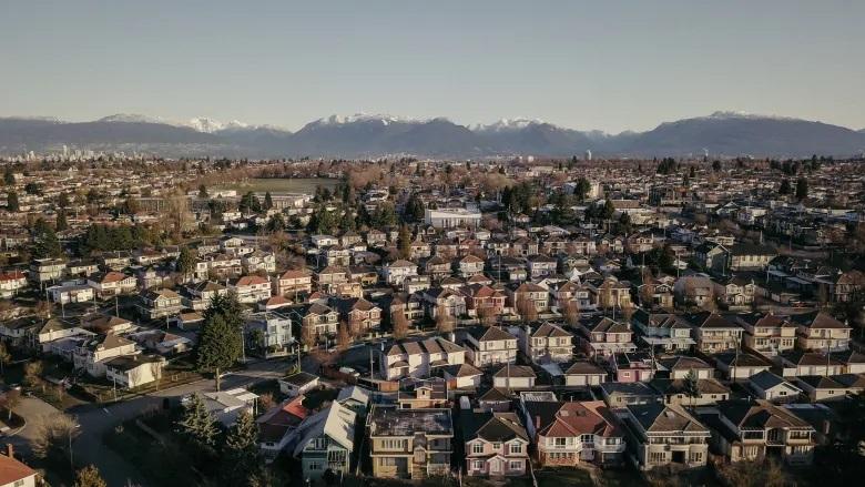 税务局近年加强了对温哥华房地产市场的审计。CBC
