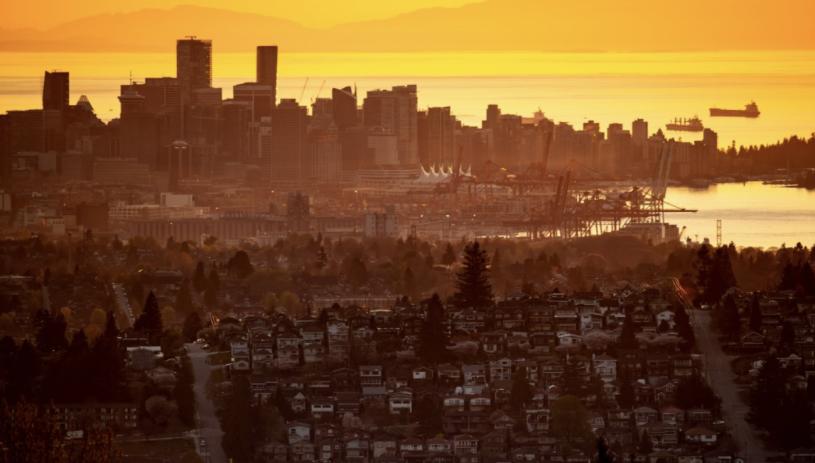 报告称，温哥华和多伦多是全国最不适合买房的地方。   加通社资料图片