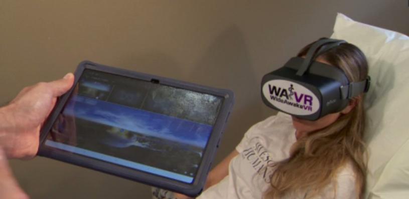 安省有整容外科醫生，透過虛擬現實 (VR)代替傳統麻醉劑，並將其應用於臨床手術。Global News視頻截圖
