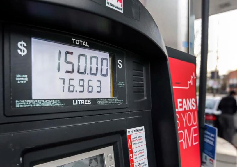通脹上升下，汽油零售價和食品等價格上升不少。星報資料圖片