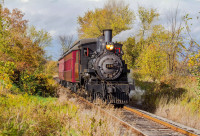 多伦多复古蒸汽火车带你沿途欣赏秋天枫叶