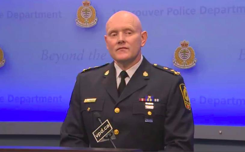 警察局長帕爾默此前曾對廢棄電話的數量直言不諱，稱在考慮犯罪率時，這些重要的數據並未統計在內。	CBC資料圖片
