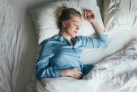 預防脂肪肝不用做運動 睡覺睡足1個時間風險減33%