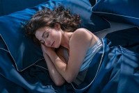 猝死｜睡觉出现1情况易猝死 研究揭患冠心病率高3倍
