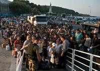 希腊防卫队爱琴海救出逾500难民