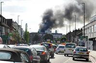 倫敦清真寺大火一輕傷