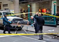 曼哈頓地鐵站槍擊案一死兩傷