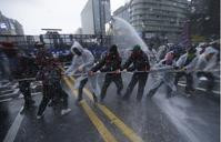 南韓爆大規模反政府示威　逾7萬人參與