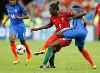 欧国杯决赛  葡萄牙加时1:0领先法国