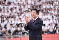 北京接见青少年制服团体　李源潮称港人拥护《基本法》