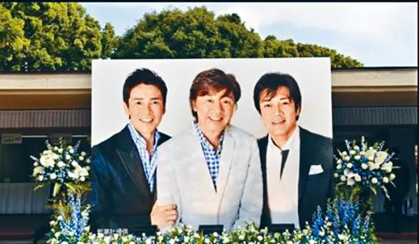 西城秀樹設靈4 000人送別 多倫多 加拿大中文新聞網 加拿大星島日報canada Chinese News 西城秀樹設靈4 000人送別 多倫多 加拿大中文新聞網 加拿大星島日報canada Chinese News