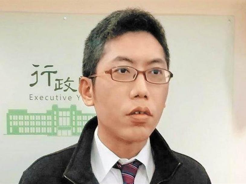 台總統府發言人丁允恭因醜聞請辭獲准 | 多倫多 | 加拿大中文新聞網 - 加拿大星島日報 Canada Chinese News