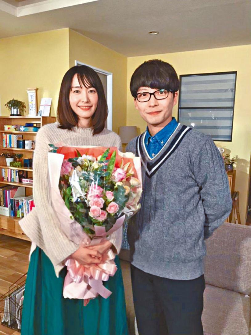 新垣結衣傳與星野源夫妻檔現 紅白 多倫多 加拿大中文新聞網 加拿大星島日報canada Chinese News 新垣結衣傳與星野源夫妻檔現 紅白 多倫多 加拿大中文新聞網 加拿大星島日報canada Chinese News