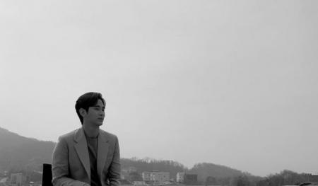 新劇化身長髮鬚根大叔車勝元讚金秀賢 是個不會被動搖的演員 新劇化身長髮鬚根大叔車勝元讚金秀賢 是個不會被動搖的演員