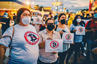 Bitcoin明成法定貨幣 薩爾瓦多國民多反對