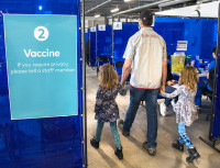 兒童接種新冠疫苗  兒科顧問何柱樑答家長8大疑問